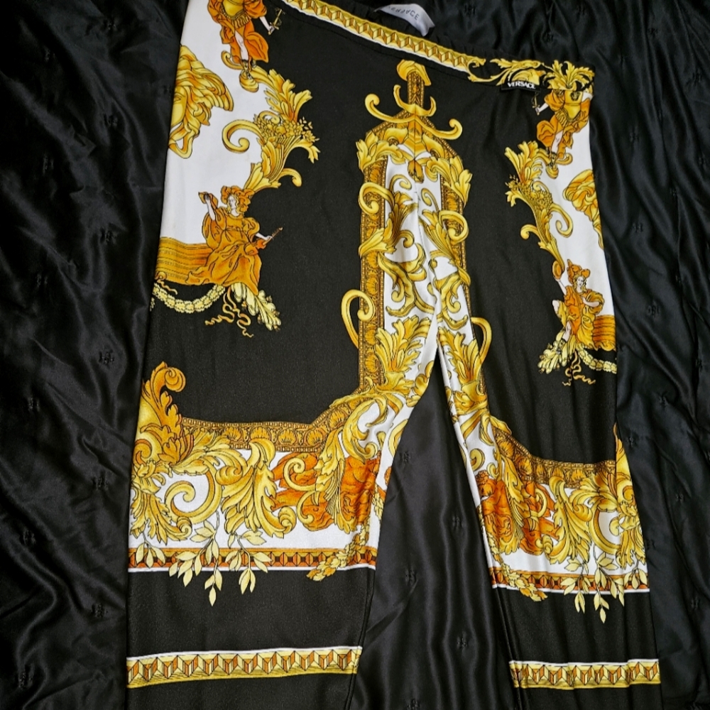 Versace Black and Gold Baroque Leggings